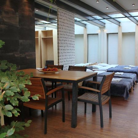 Apartment With Garden In City Center Krakow Luaran gambar