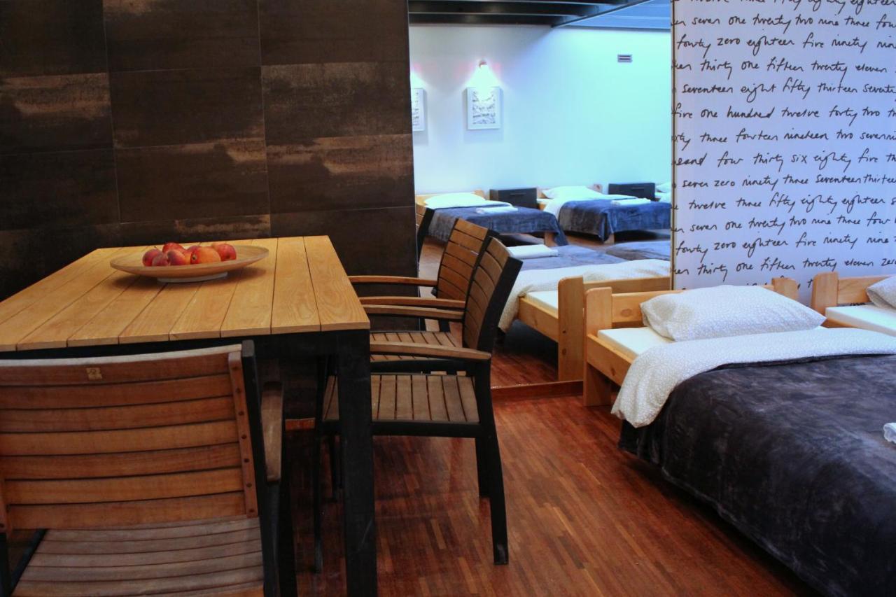 Apartment With Garden In City Center Krakow Luaran gambar